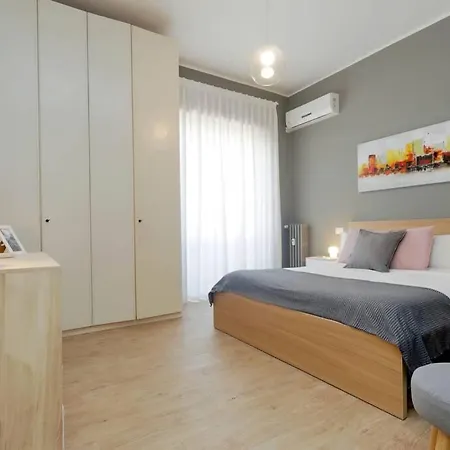 Apartment The Place To Be *