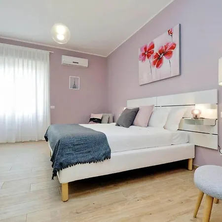 Apartment The Place To Be